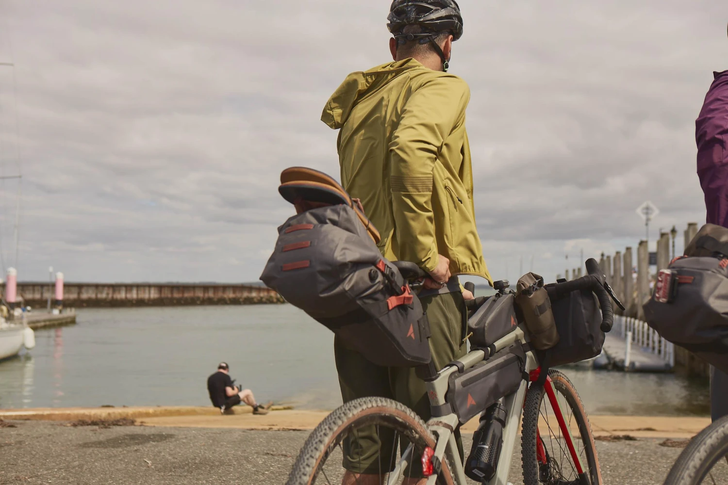 Altura Vortex Waterproof Luggage Bundle 4 Altura Vortex Waterproof Luggage Bundle - Image 2