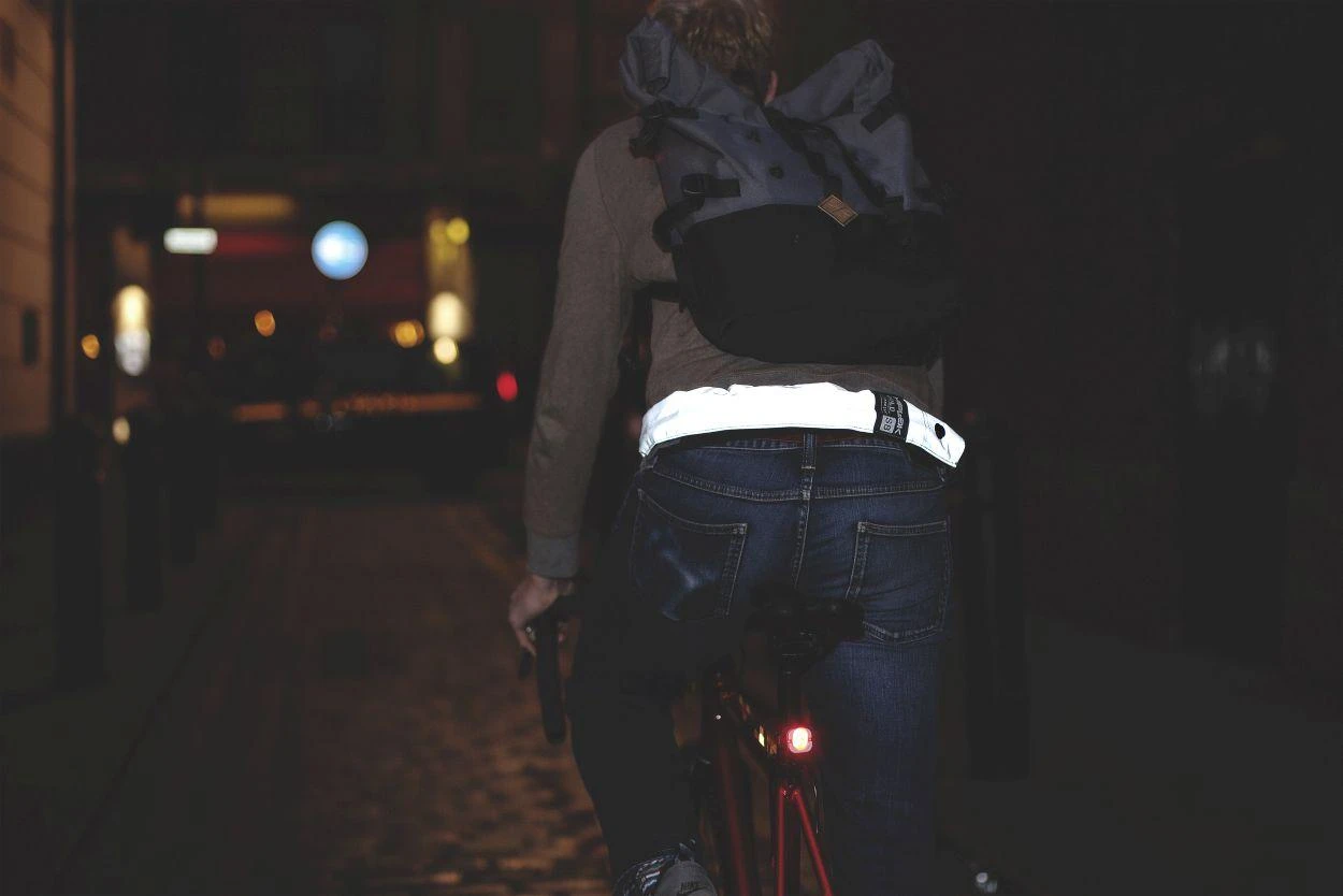 Hiplok Gold Superbright Wearable Chain 4 Hiplok Gold Superbright Wearable Chain - Image 2