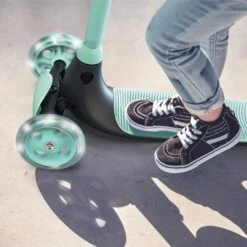 Y Glider KIWI Kids Scooter - Green -Apollo® Sale Store 441038c