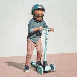Y Glider KIWI Kids Scooter - Green -Apollo® Sale Store 441038d