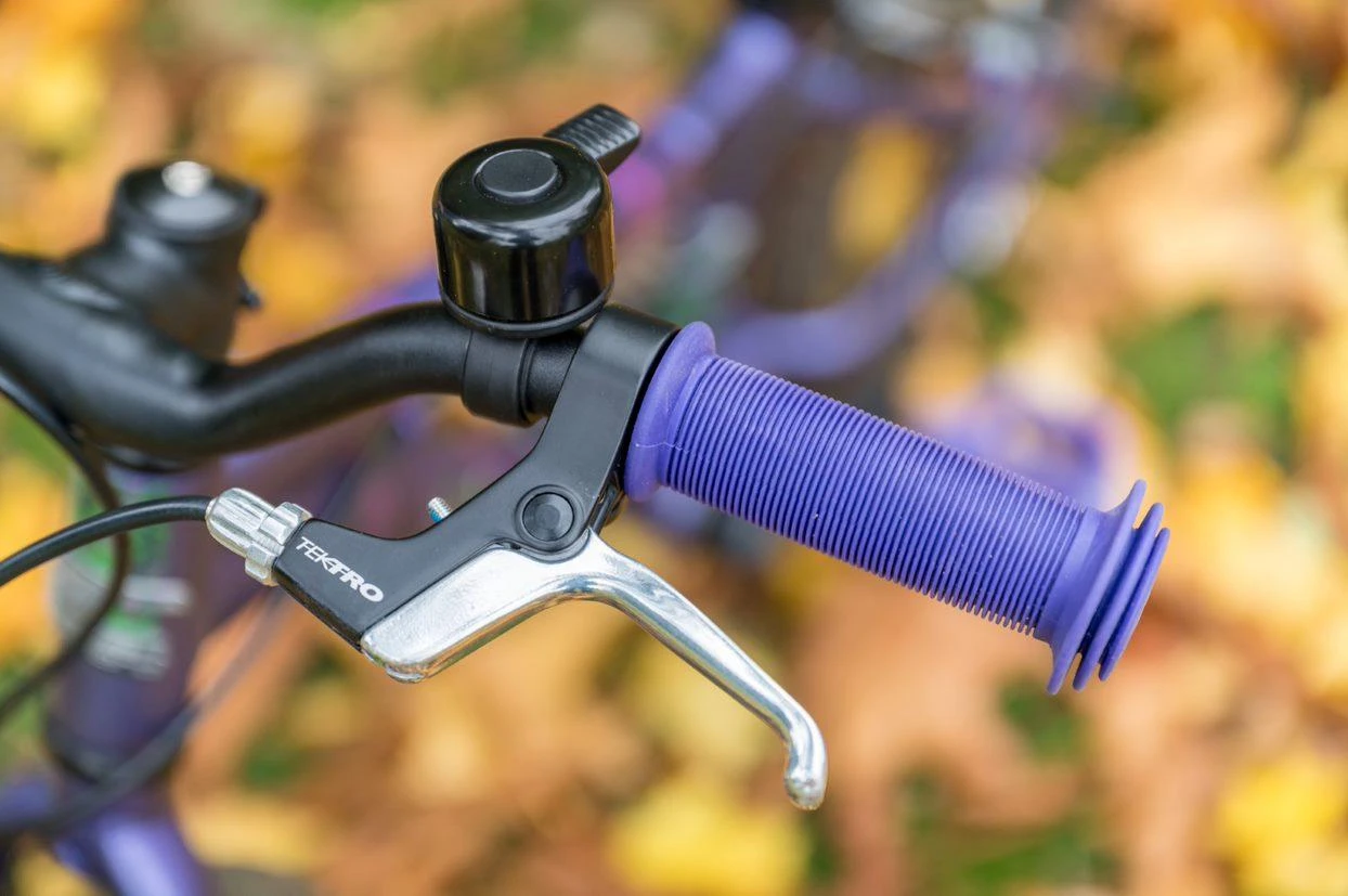 Carrera Cosmos Kids Bike - 16" Wheel - Purple 10 Carrera Cosmos Kids Bike - 16" Wheel - Purple - Image 8