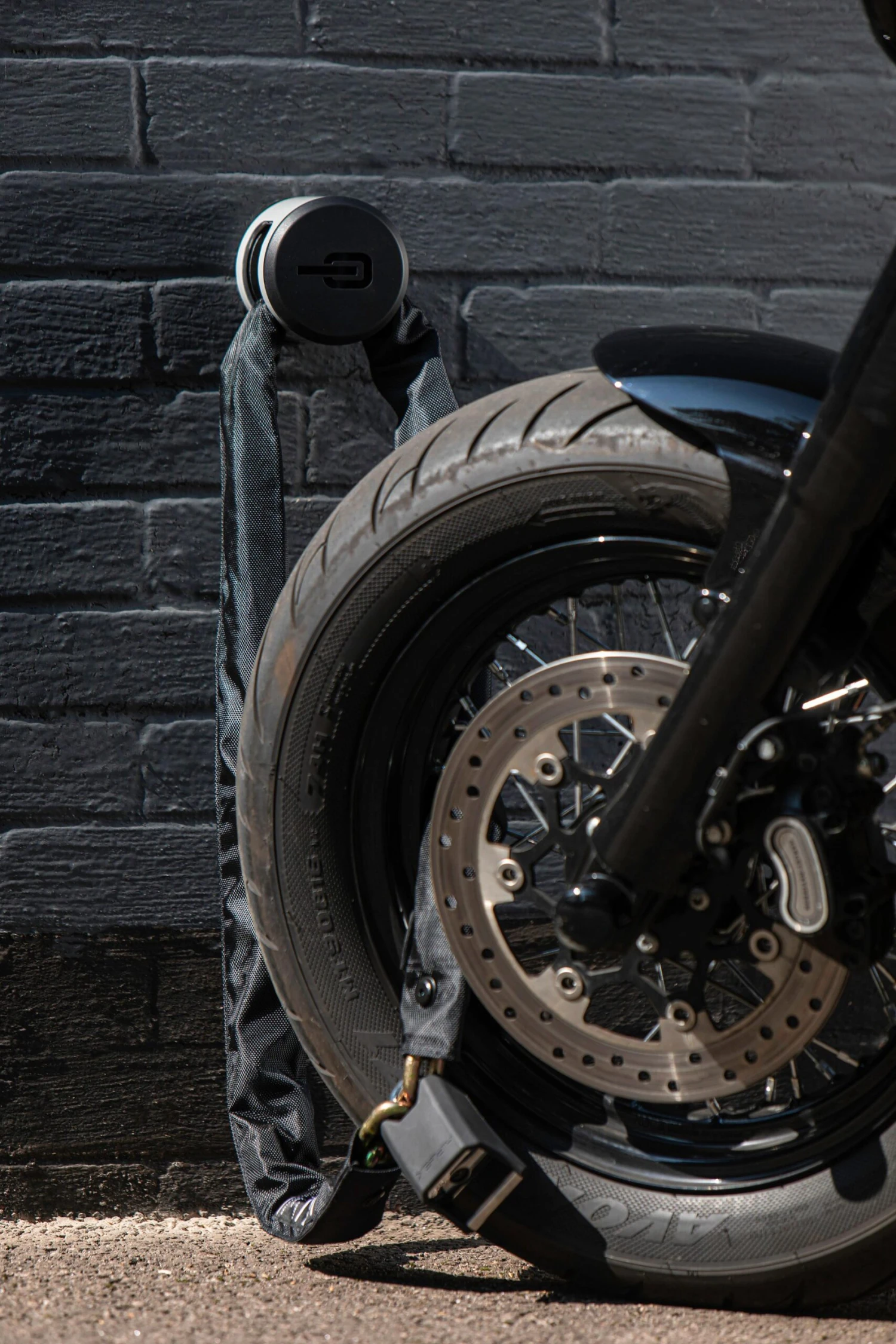 Hiplok ANKR Ground & Wall Anchor Light Grey 7 Hiplok ANKR Ground & Wall Anchor Light Grey - Image 5