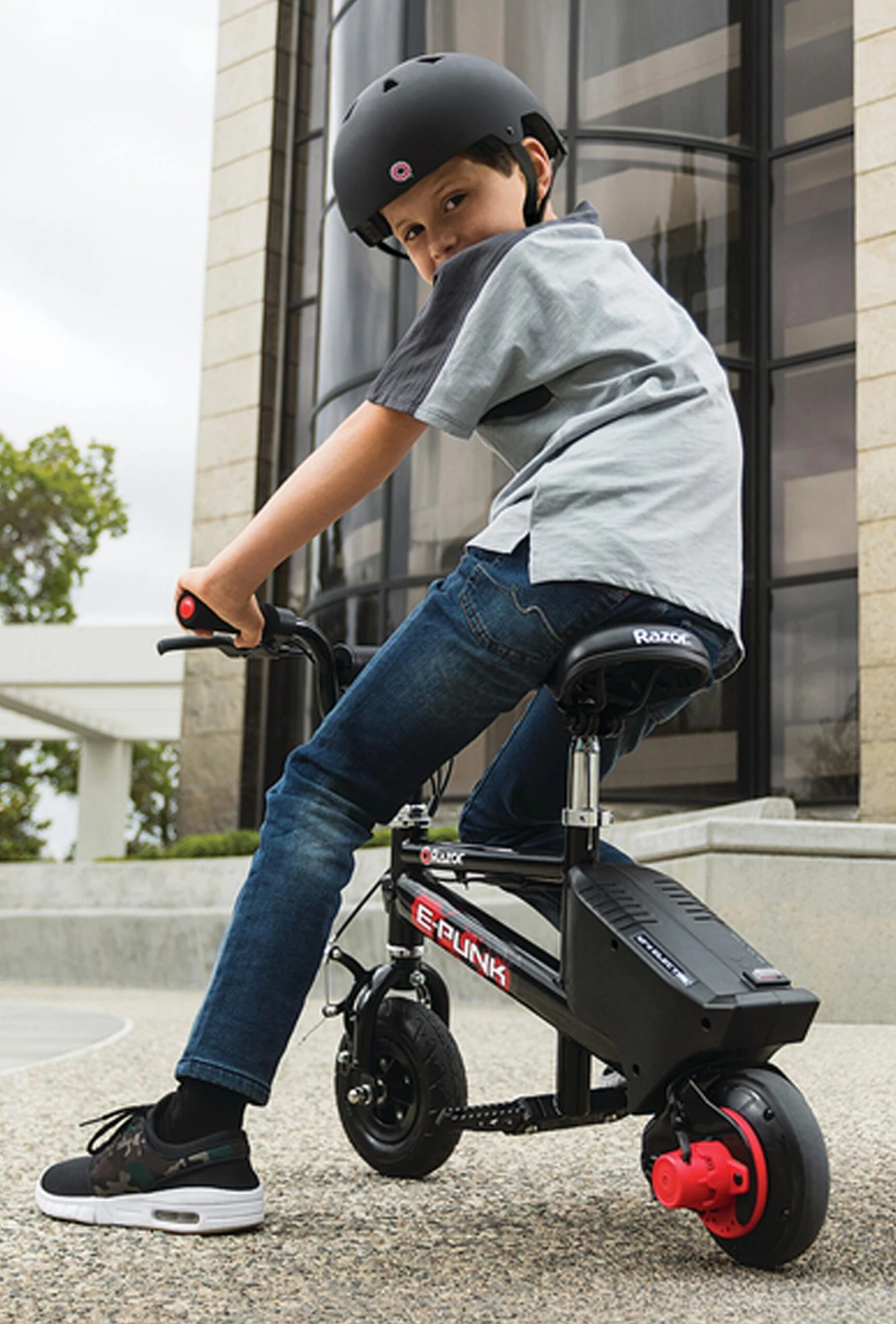 Razor E-Punk Electric Scooter 15 Razor E-Punk Electric Scooter - Image 13