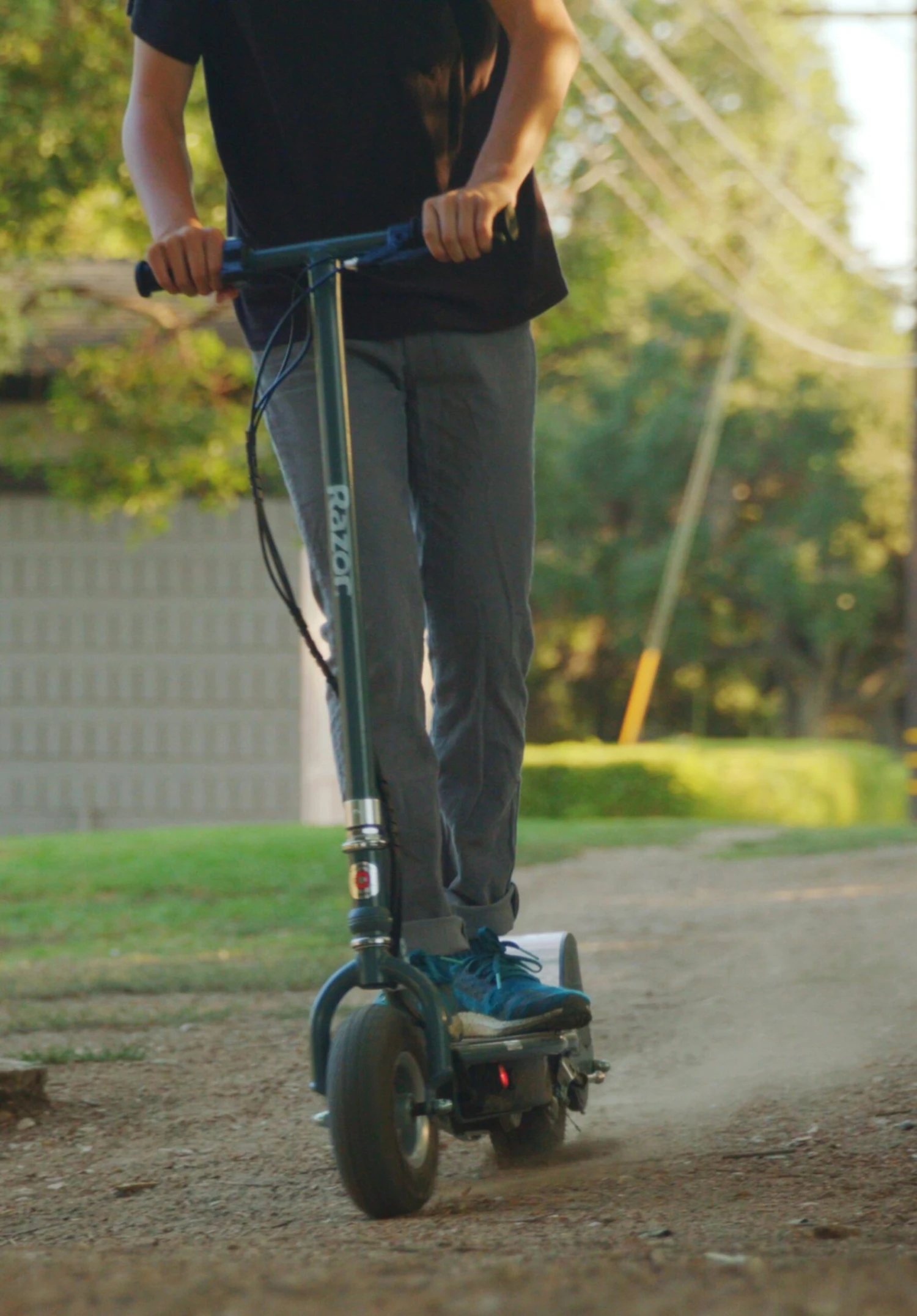 Razor Power E300 Electric Scooter 13 Razor Power E300 Electric Scooter - Image 11