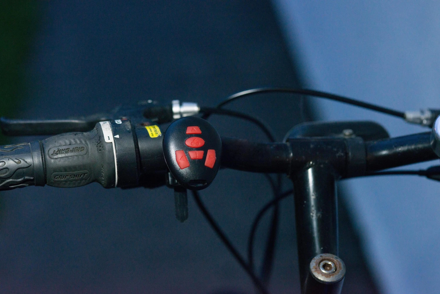 Fhoss Illuminated Signalling Backpack 10 Fhoss Illuminated Signalling Backpack - Image 8