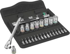 Wera 8100 SA 8 Zyklop Metal Ratchet Set With Switch Lever 1/4 Drive