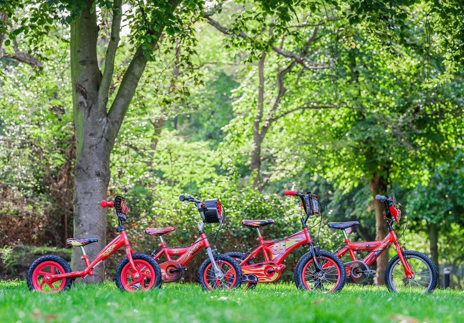 Huffy Disney Pixar Cars Lightning McQueen Kids Bike - 16" Wheel 14 Huffy Disney Pixar Cars Lightning McQueen Kids Bike - 16" Wheel - Image 12