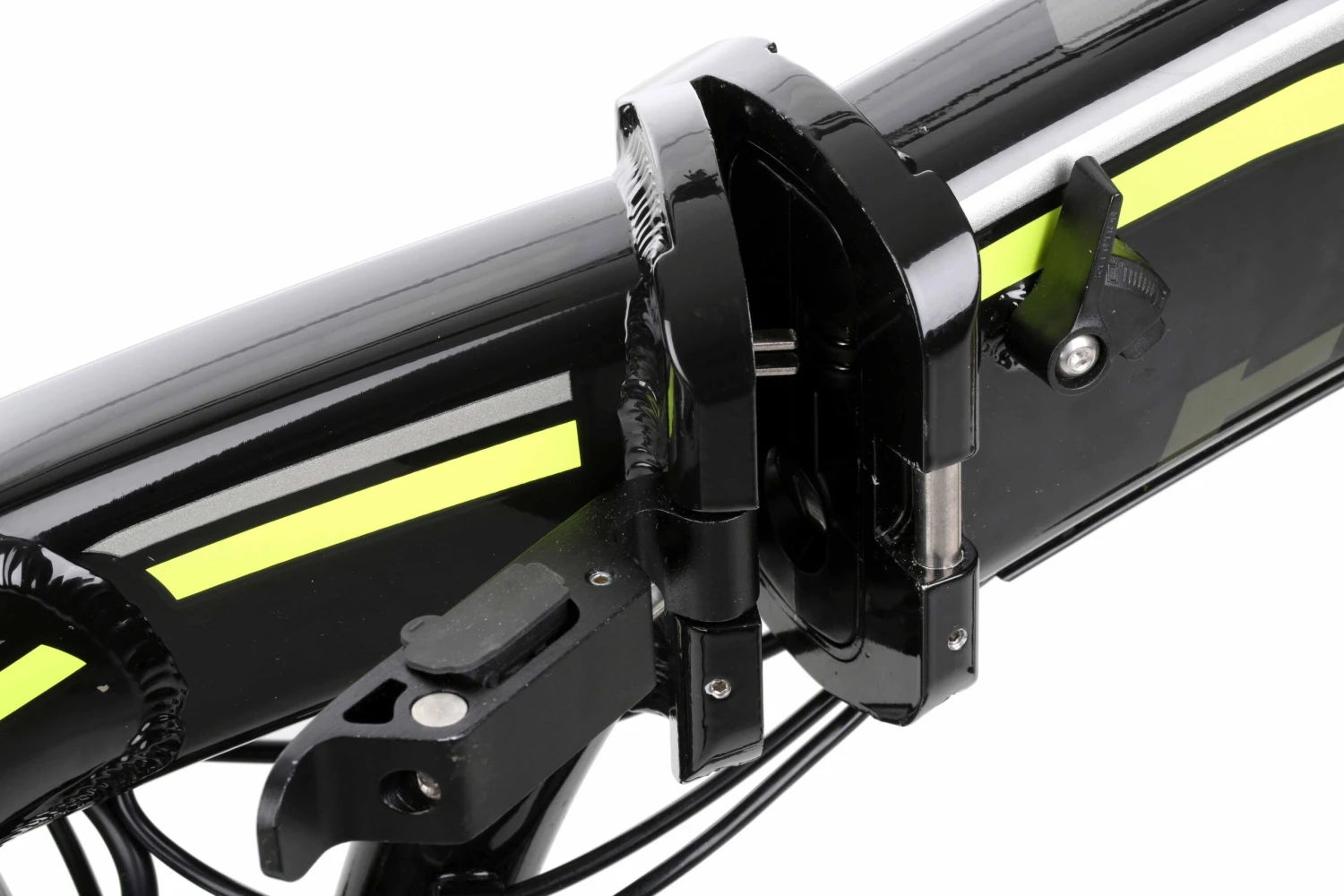 Second Hand Grade C - Carrera Crosscity Folding Electric Bike 2021 - 20" Wheel 14 Second Hand Grade C - Carrera Crosscity Folding Electric Bike 2021 - 20" Wheel - Image 12